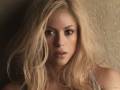 : Shakira  Forever and Ever  (8.4 Kb)